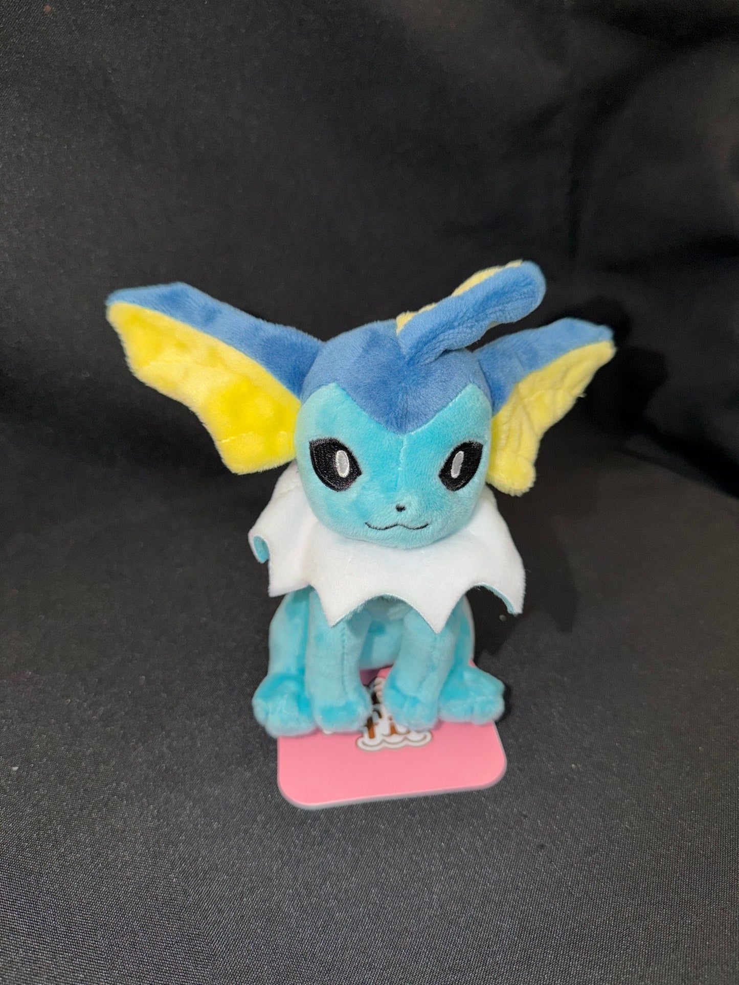 Pokemon Center TM Vaporeon Fit