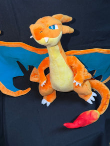 Pokemon Center TM Charizard Y peluche